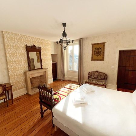La Maison Voyage Bed And Breakfast Onzain Bagian luar foto