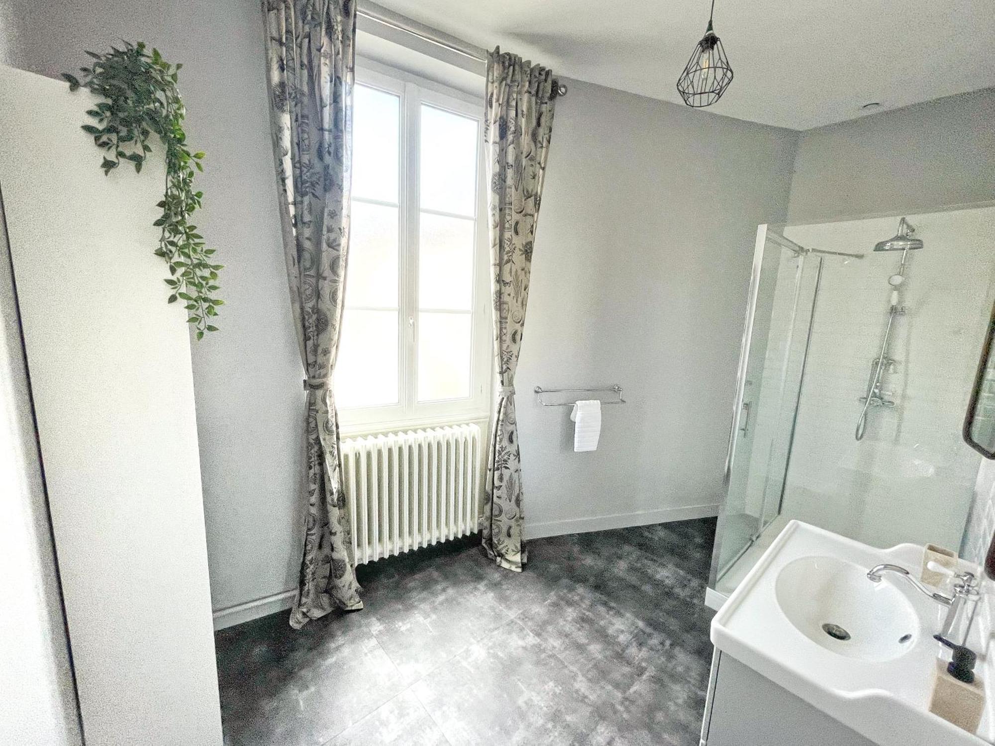 La Maison Voyage Bed And Breakfast Onzain Bagian luar foto