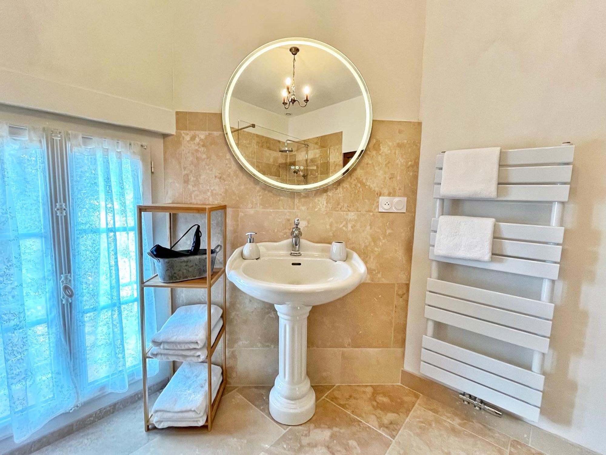 La Maison Voyage Bed And Breakfast Onzain Bagian luar foto