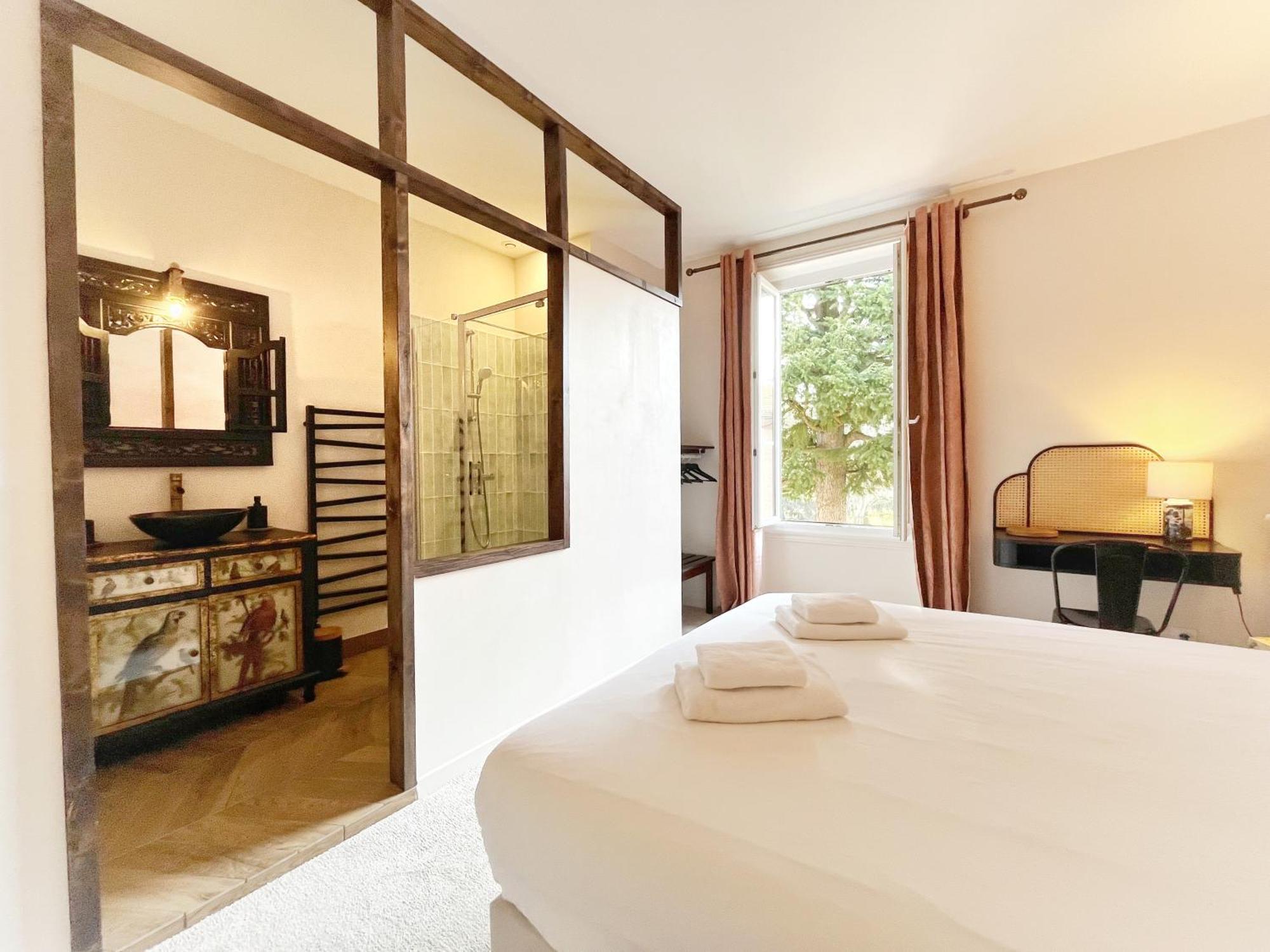 La Maison Voyage Bed And Breakfast Onzain Bagian luar foto